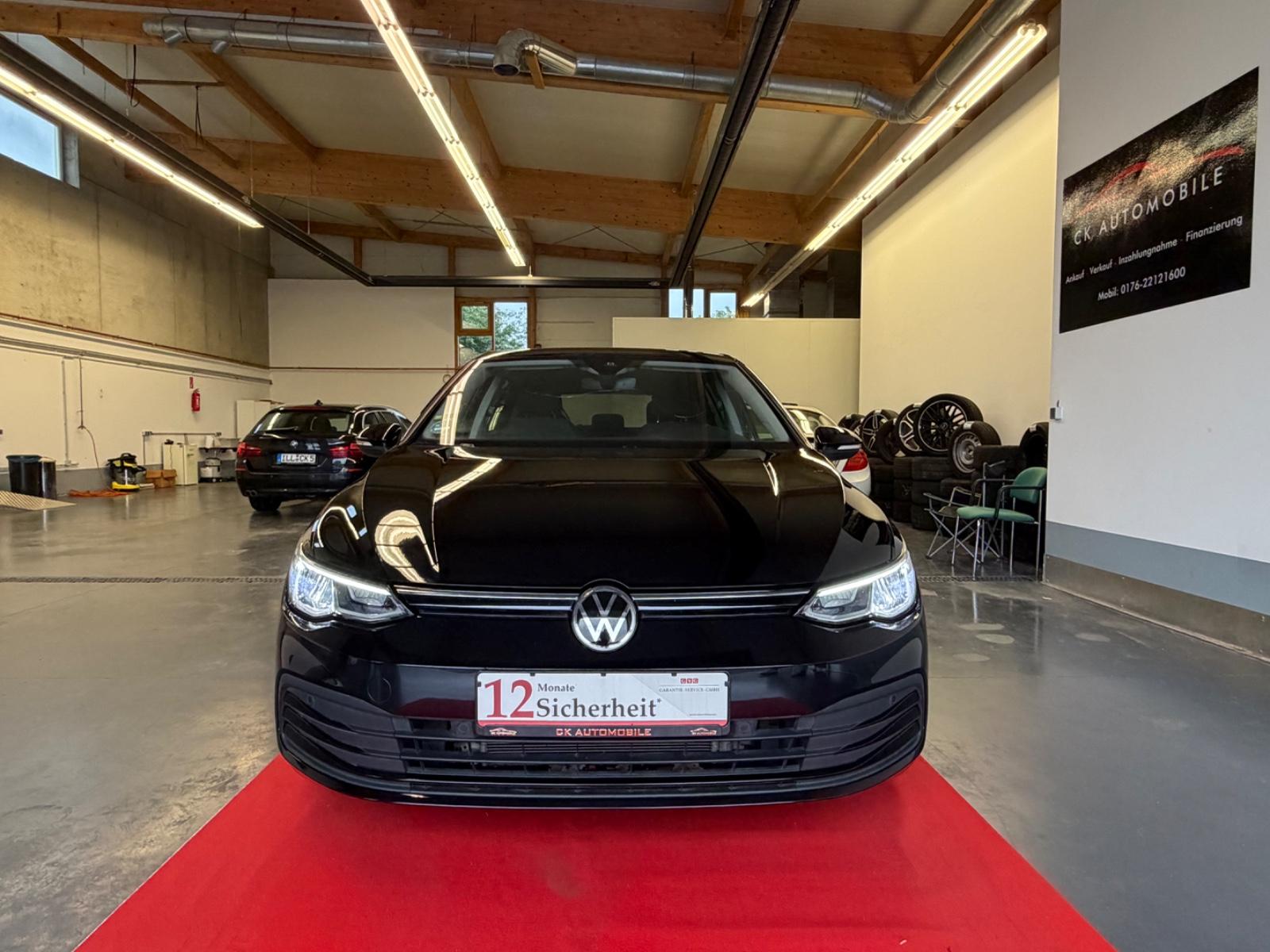 Volkswagen Golf VIII Lim. Life eTSI/KAMERA/ABSTAND/TÜV NEU