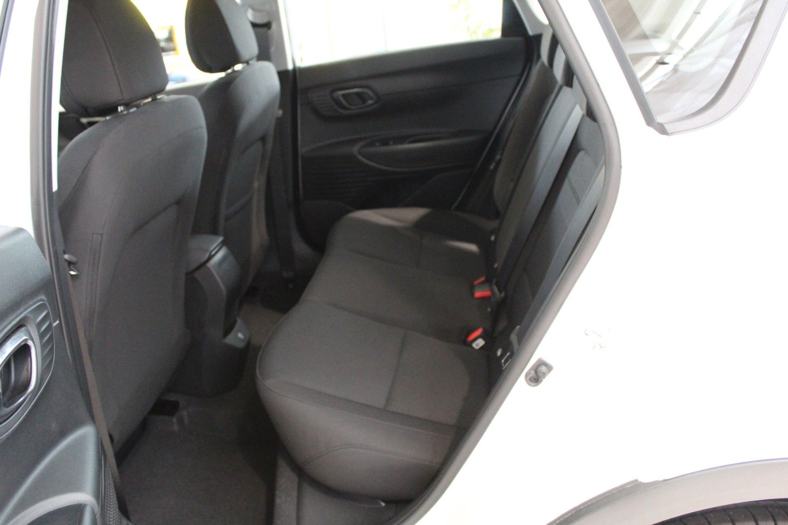 Fahrzeugabbildung Hyundai BAYON Trend*RFK*PDC*SHZ*LHZ*Navi*