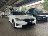 BMW 330d xDrive Touring Sport mit AHK (automatisch) - BMW 330 in Kiel
