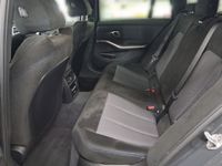 BMW 330 - Vorschau Bild 11