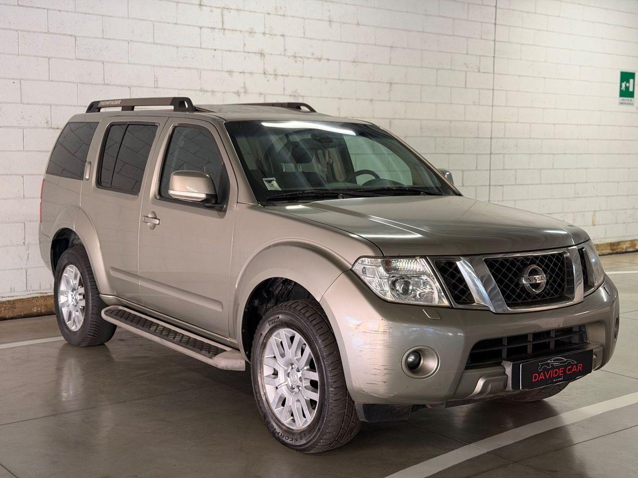 Nissan Pathfinder 2011 — photo 8