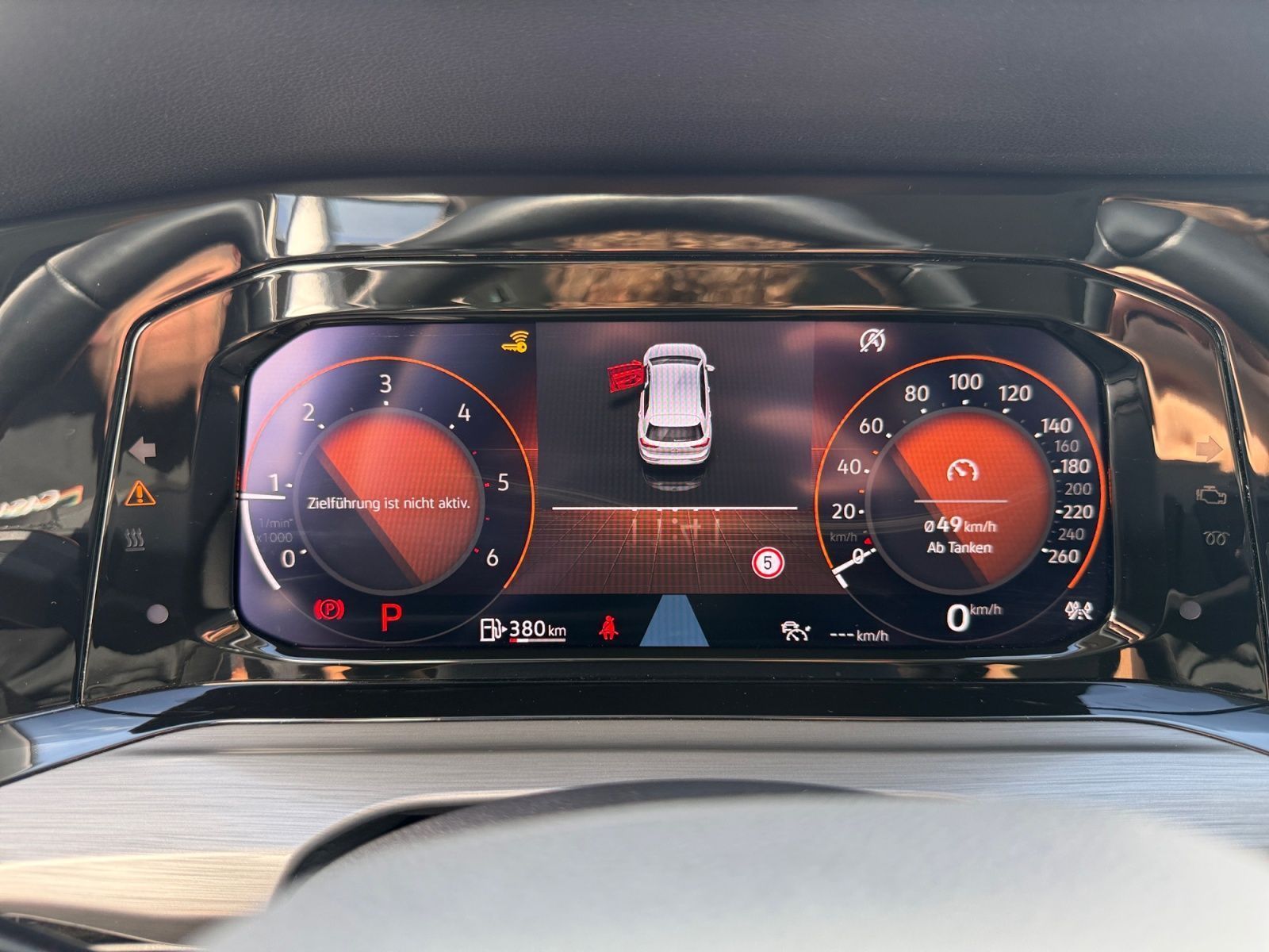 Fahrzeugabbildung Volkswagen Golf VIII 2.0 TDI Style AHK MATRIX-LED