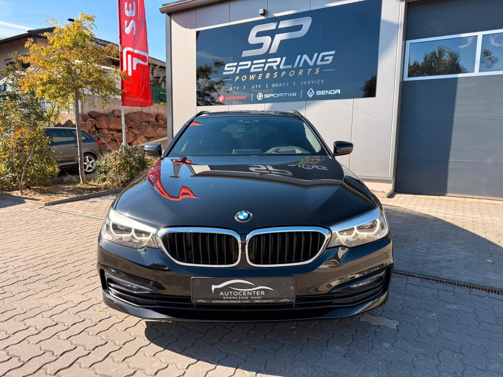 BMW 520d Touring Sport Line*Ambilight*Shadow-Line*