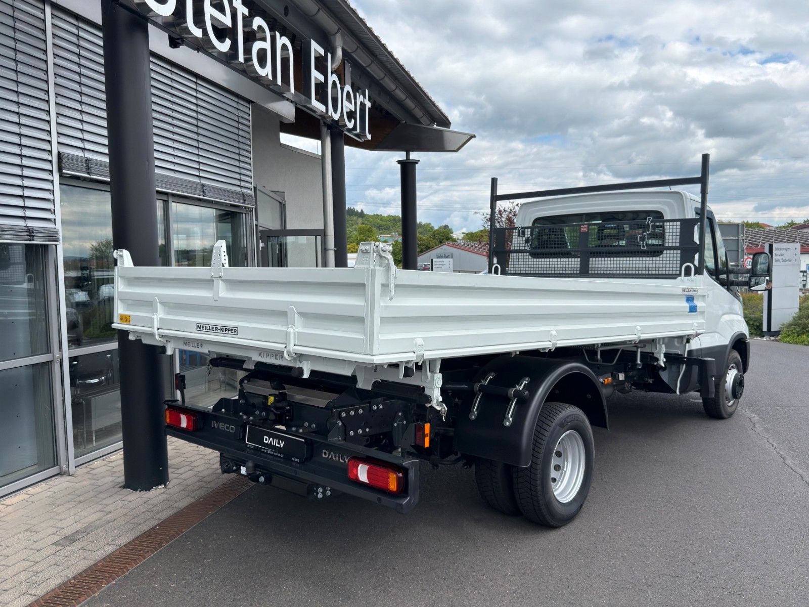 Fahrzeugabbildung Iveco Daily 70C18 *R3.750mm*Sperre*AHK*
