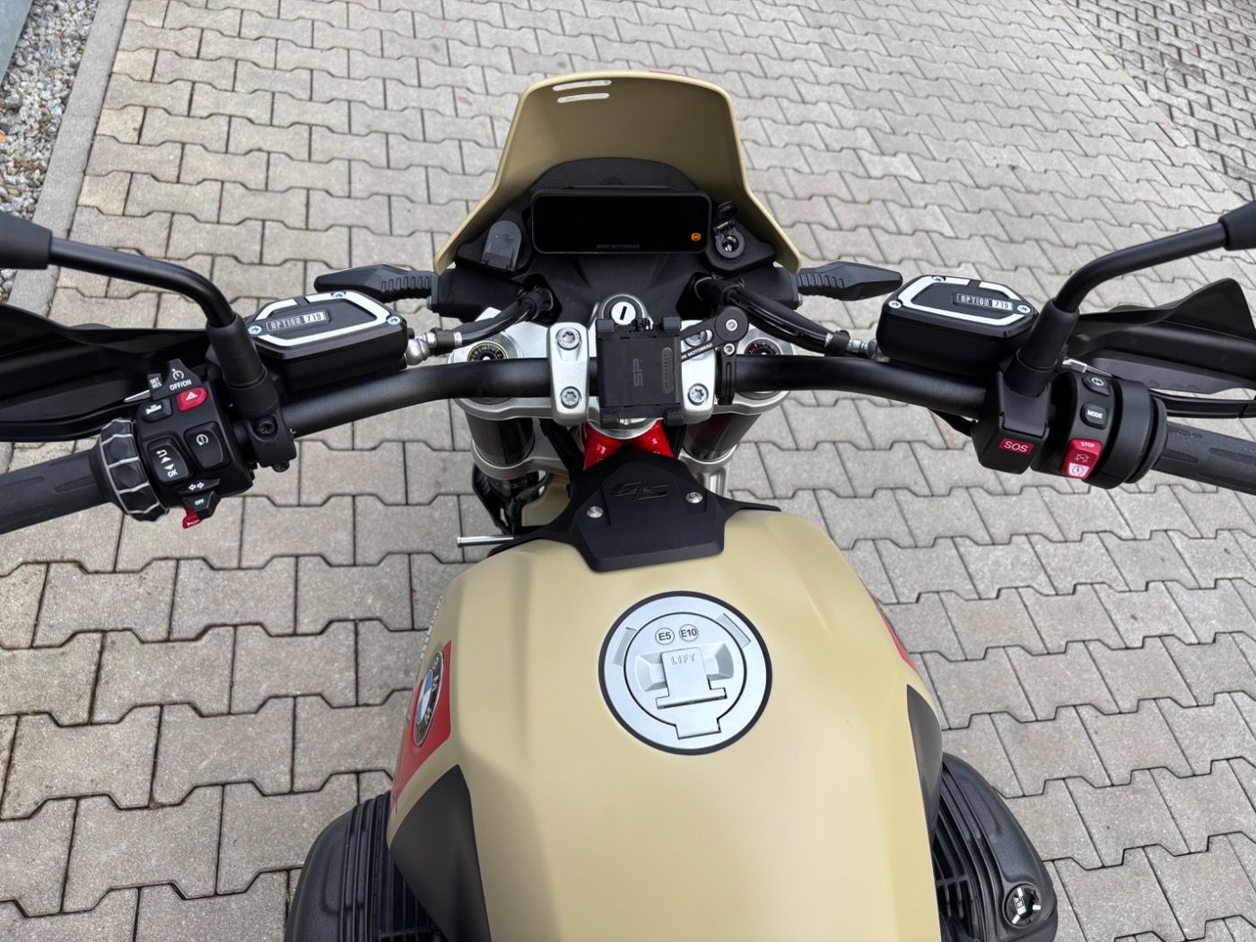 Fahrzeugabbildung BMW R 12 G/S Option 719