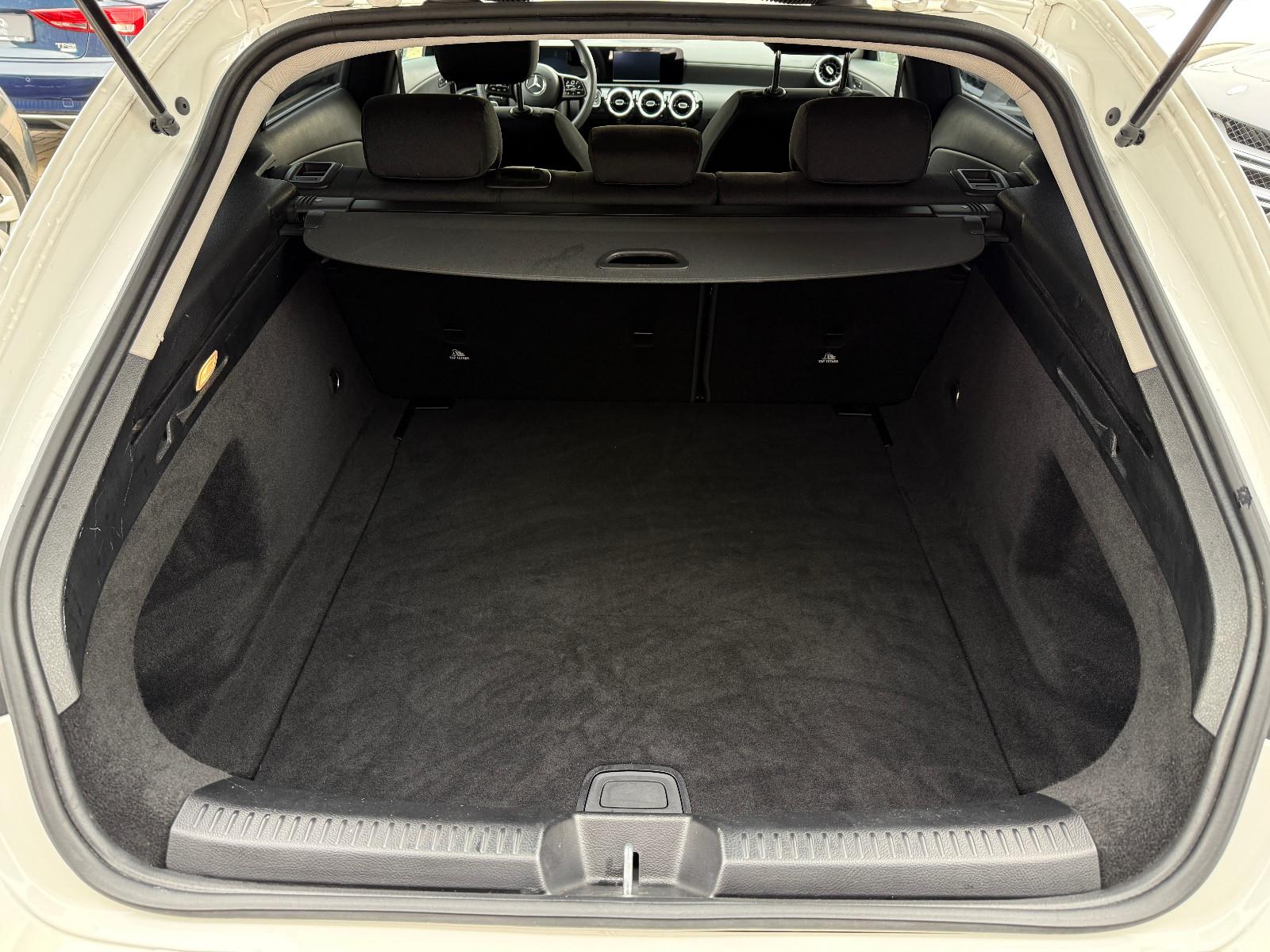 Mercedes-Benz CLA 180d SB, LED, TÜV neu, Reifen neu, миниатюра 11