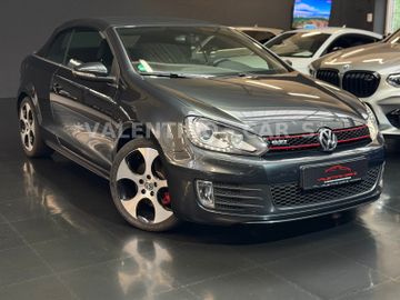 Volkswagen Golf - 1