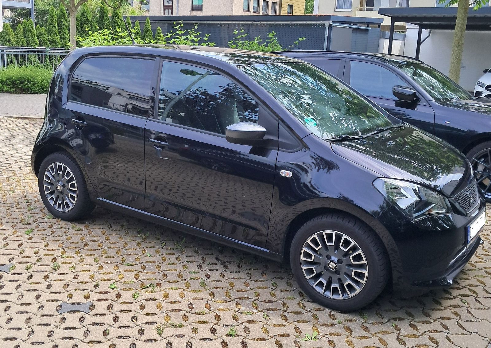 SEAT Mii
