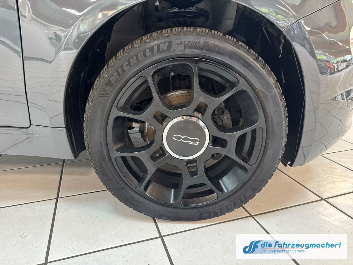 Fahrzeugabbildung Fiat 500 Pop Star Ellenator - Auto fahren ab 16