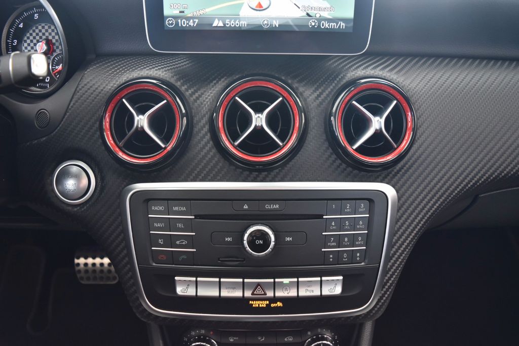 MERCEDES-BENZ A 250 Sport~AMG~Automatik~Navi~Business~LED MERCEDES-BENZ A 250 Sport~AMG~Automatik~Navi~Business~LED