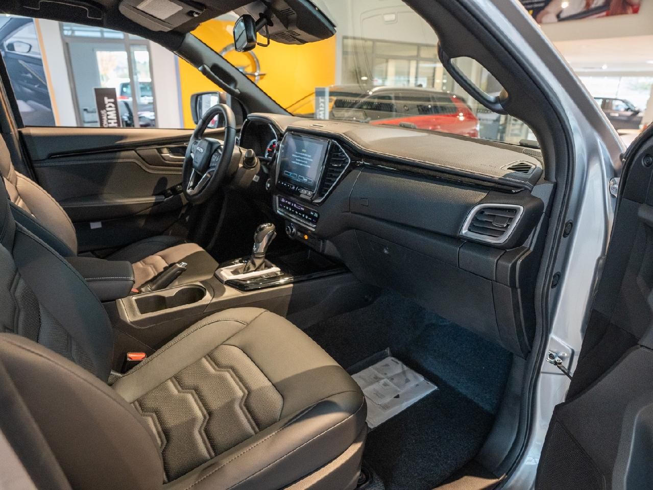 Fahrzeugabbildung Isuzu D-Max Double Cab 4WD V-CROSS