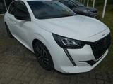 Peugeot 208 Allure Pack - Peugeot: Allradantrieb