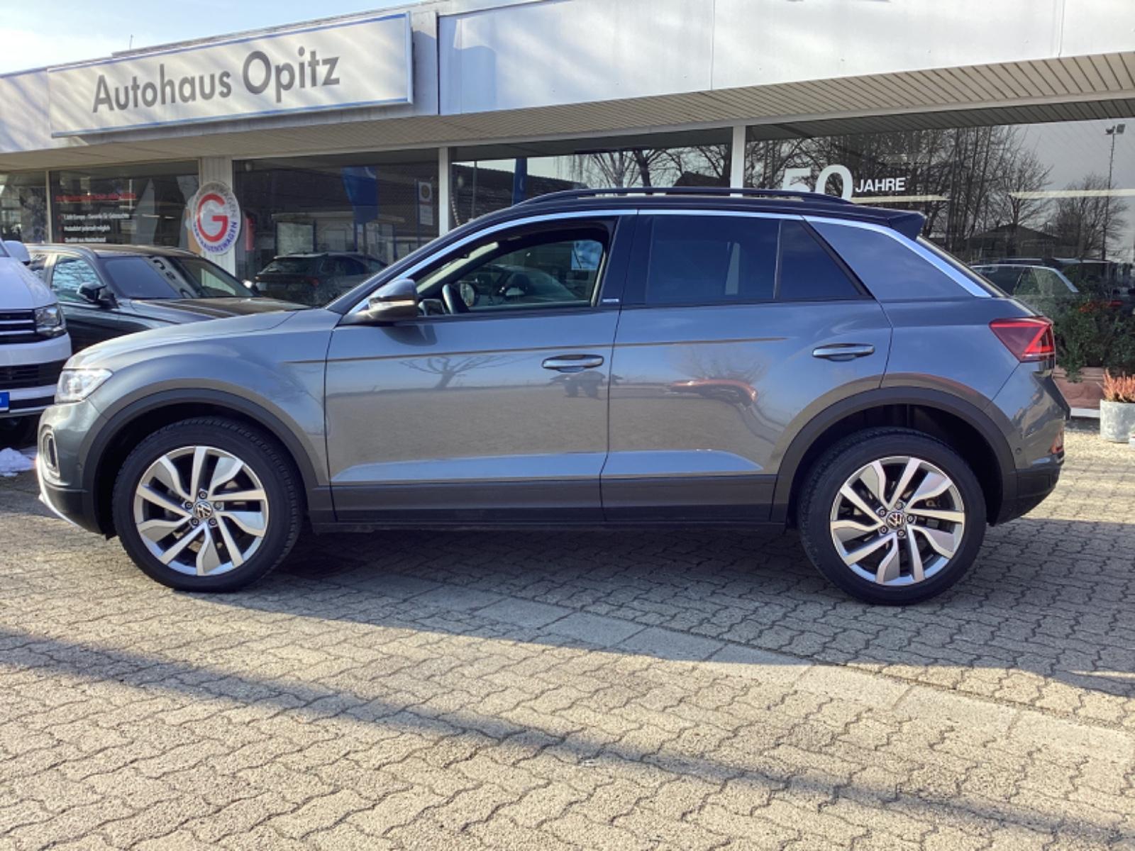 Volkswagen T-Roc 1.5 TSI DSG Move mit STANDHEIZUNG und AHK