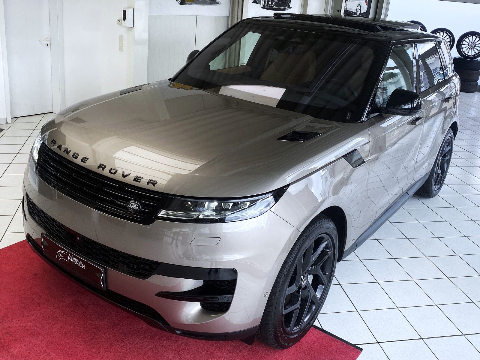 Land Rover Range Rover Sport D300SE AWD VOLL LED PANO 360° foto 2