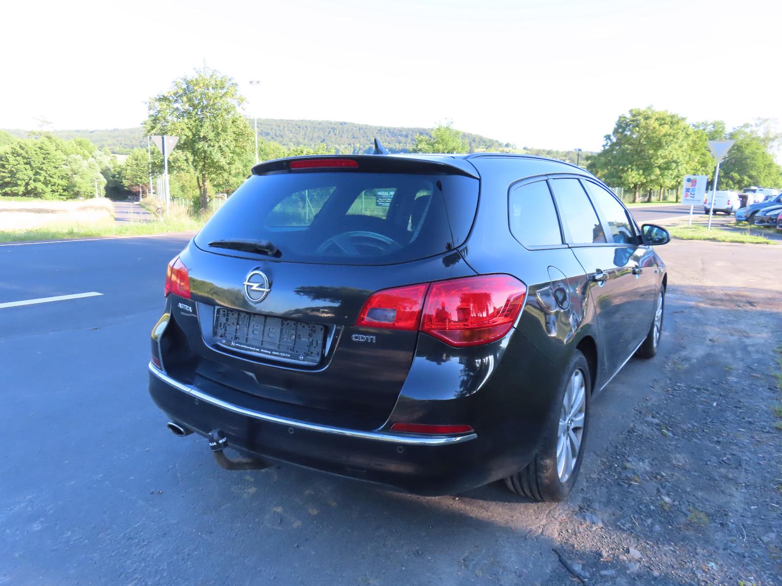 Opel Astra 2015 — photo 5
