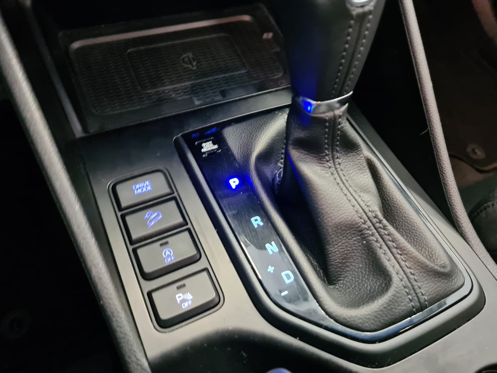 Fahrzeugabbildung Hyundai Tucson Trend 2WD / LED / KRELL / DAB / KAMERA