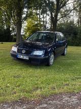 Volkswagen VW Bora 1,6 L TÜV 02/2026 - gebrauchte VW Bora aus dem Jahr 1999