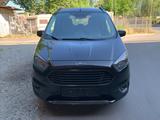 Ford Tourneo Courier Sport - Ford Tourneo Courier: Sport