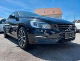 Volvo S60 LINJE SVART ZR & WP NEU + SCHIEBED + KAMERA - gebrauchte Volvo S60 aus dem Jahr 2018
