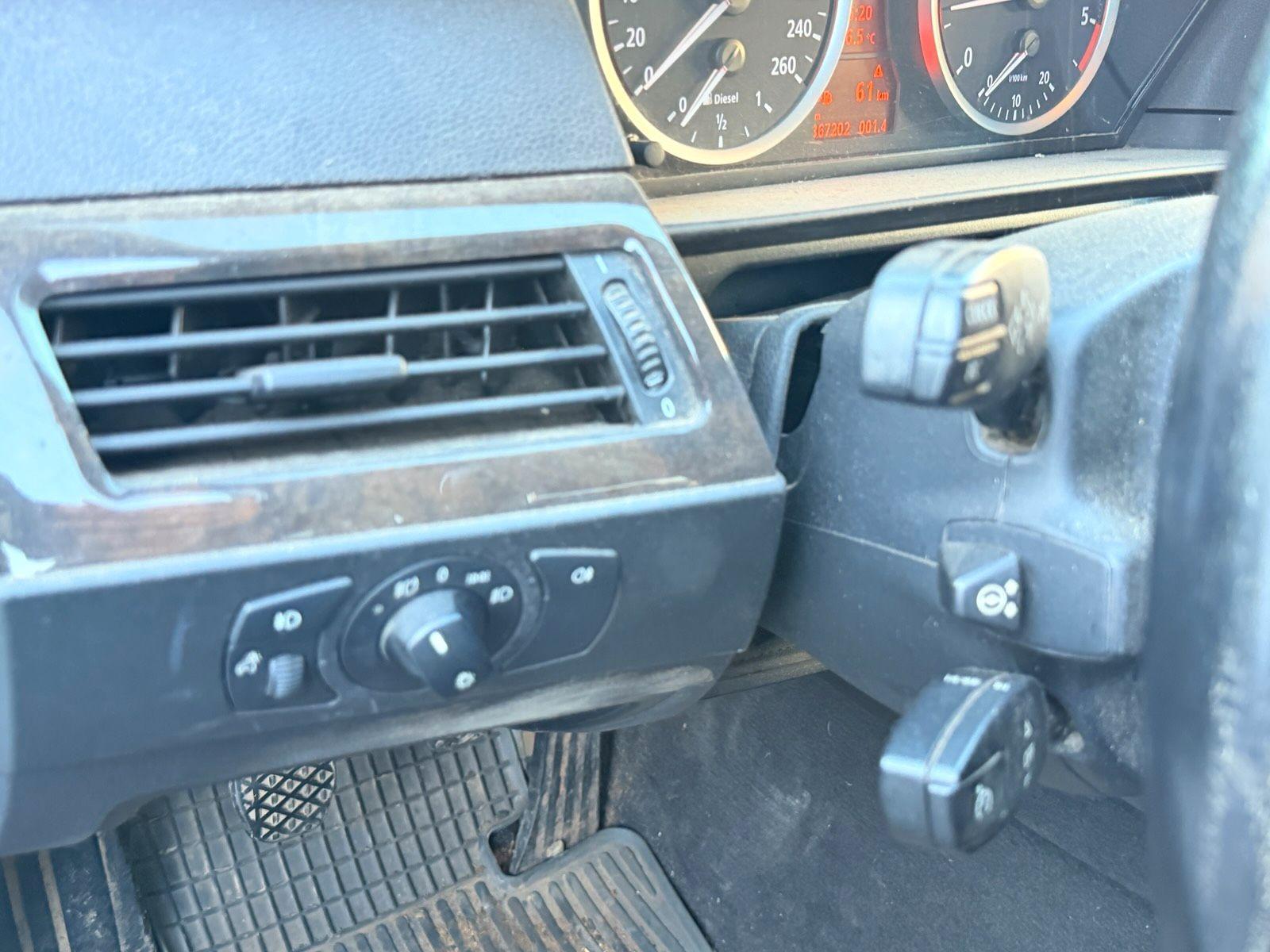 BMW 525 2004 — photo 9