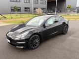 Tesla Model 3 PERFORMANCE AWD TÜV neu 1. HAND MwSt. - Tesla Model 3 in Hamburg