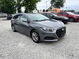 Hyundai i40 cw blue Trend - gebrauchte Hyundai i40 aus dem Jahr 2015