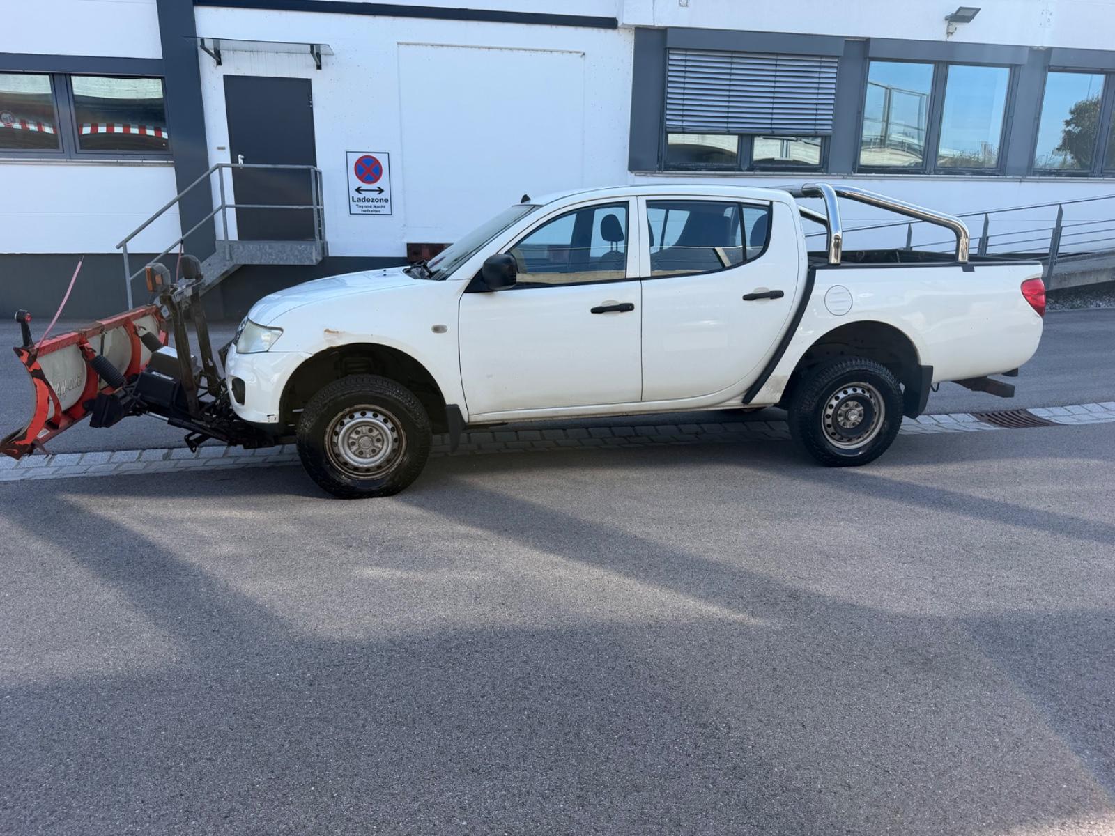 Mitsubishi L200 Klima Euro 5 4X4 Schneepflug Klima