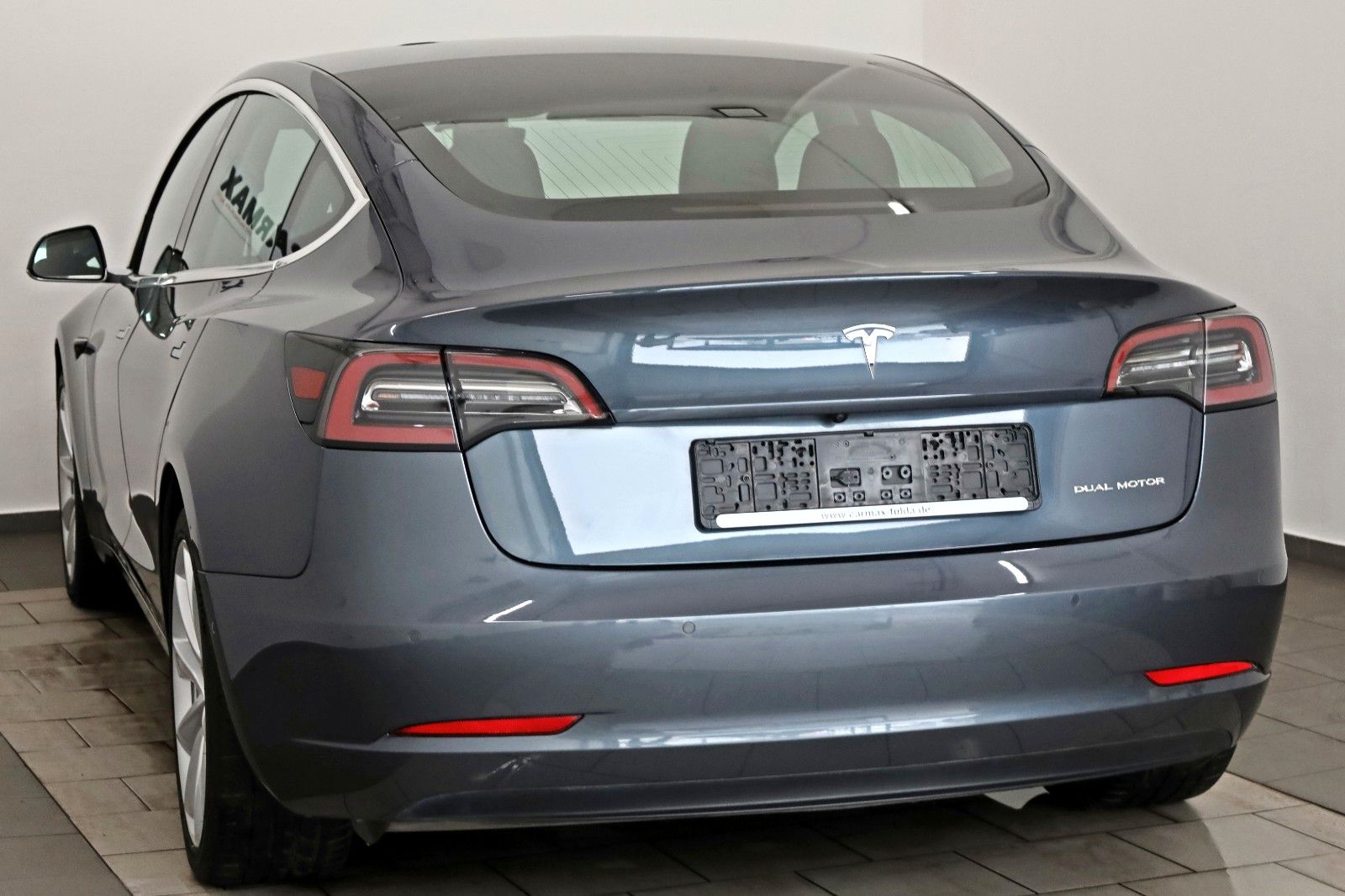 Fahrzeugabbildung Tesla Model 3 Long Range AWD Leder,Navi,LED,Panorama