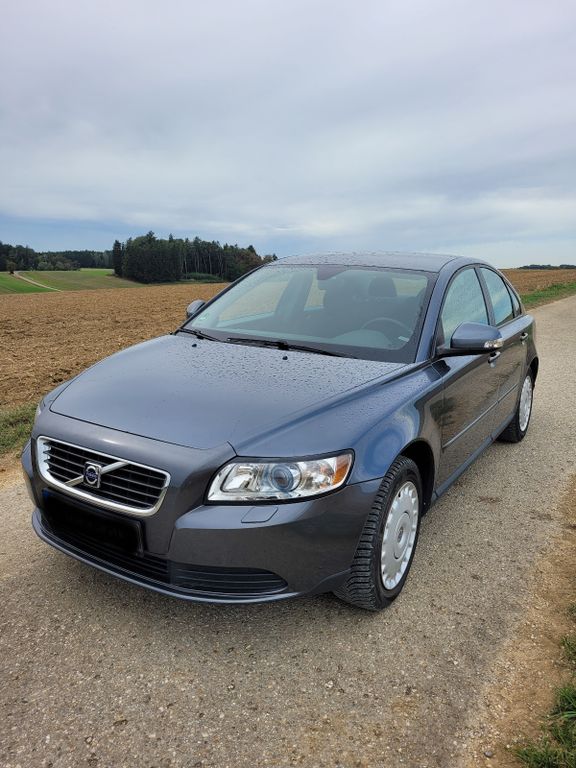 Volvo S40