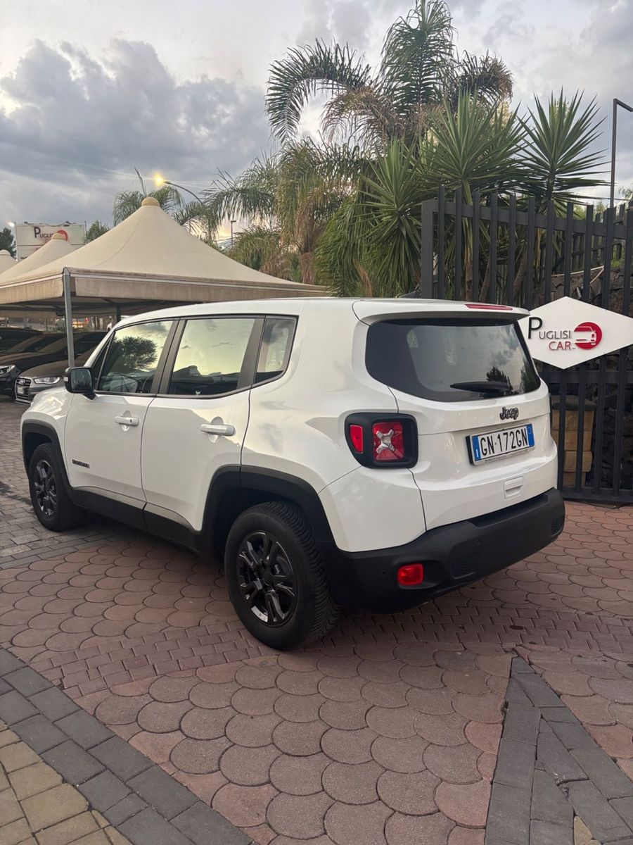 Jeep Renegade 1.6 Mjt 130 CV Longitude 2023 imagem 3