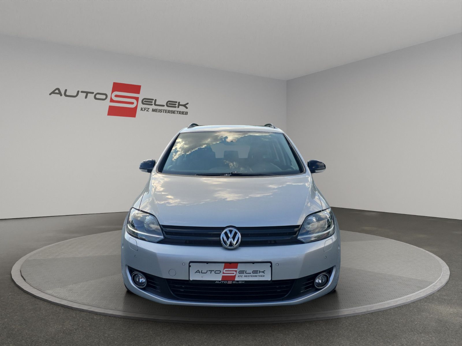 Fahrzeugabbildung Volkswagen Golf Plus VI Match DSG AUTOMATIK TEMPOMAT NAVI