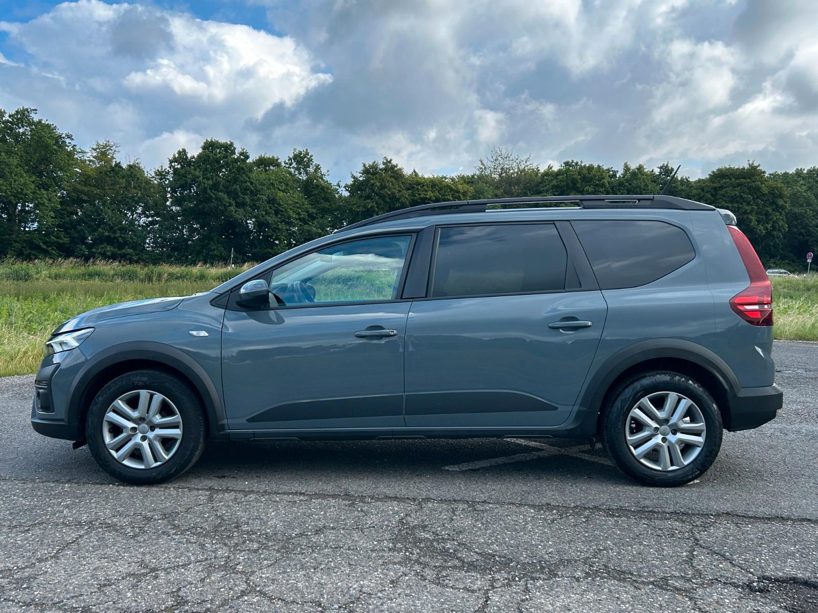 Dacia Jogger Expression TCe 100 ECO-G Klima PDC 5Sitze