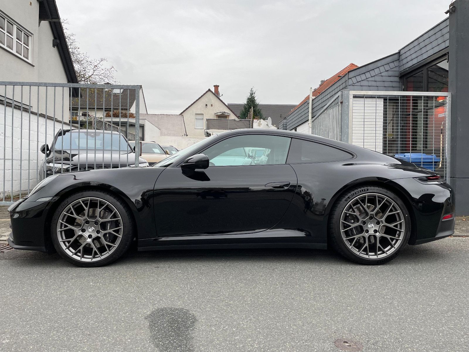 Fahrzeugabbildung Porsche 992 911 Carrera Coupé Facelift |Bose|Pano|PASM|