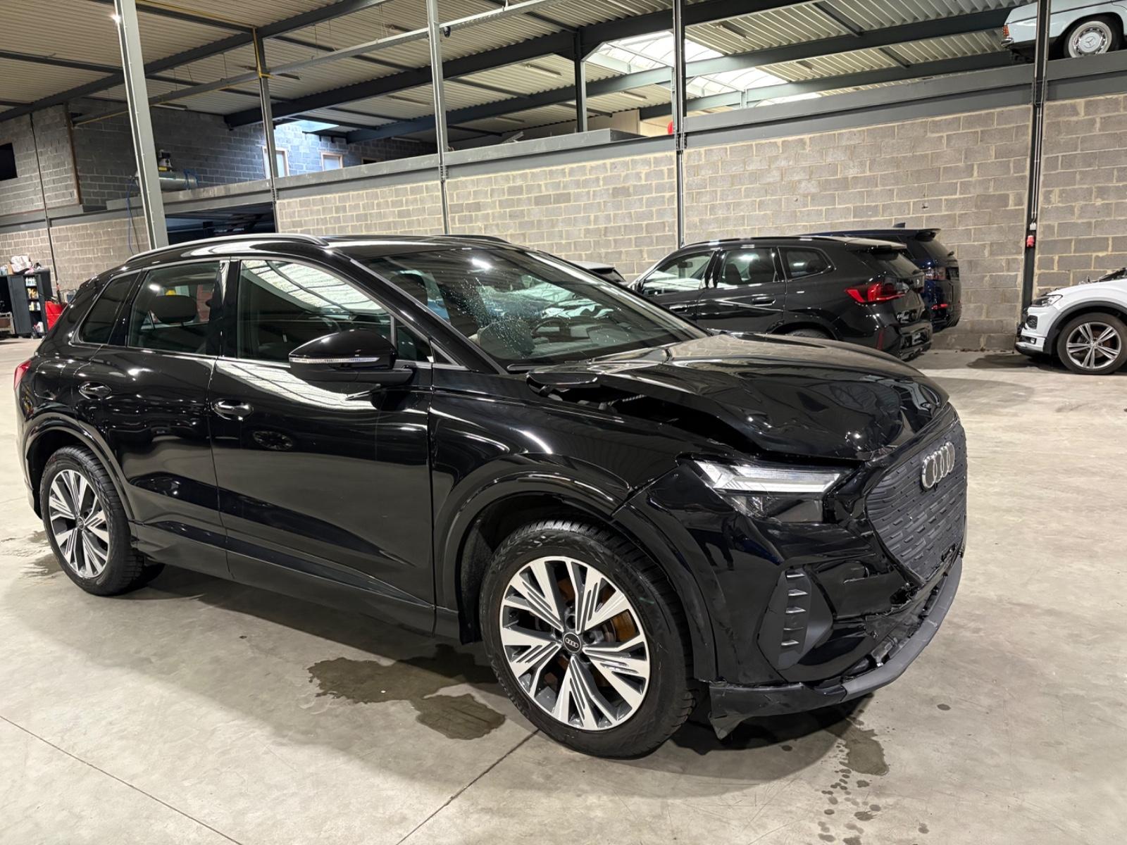 Audi Q4 e-tron 35 ADVANCED / PANORAMA DACH / LED