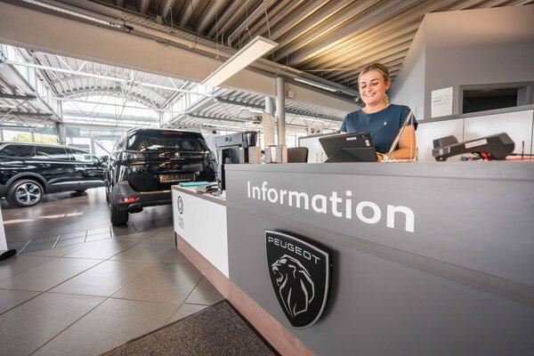showroom-image-main