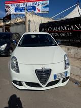 Alfa Romeo Giulietta 1.6 JTDm-2 105 CV Distincti - Alfa Romeo Giulietta aus 2013