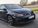 Volkswagen GTI 2.0 TSI 19"/SOUND/LIGHT/ACC/ST.HEIZ/8Fach/++ - Volkswagen Golf: 8 GTI