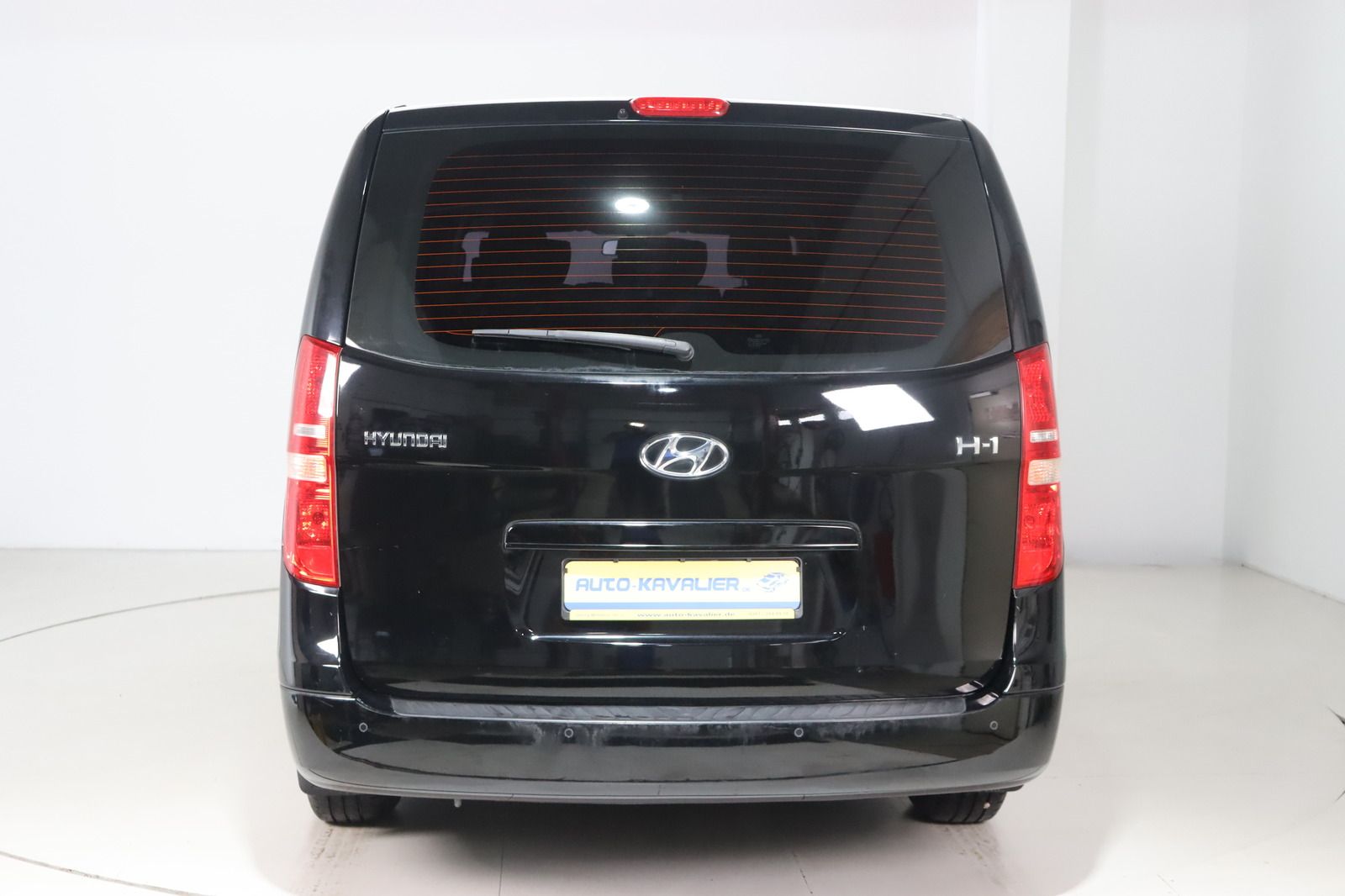 Fahrzeugabbildung Hyundai H-1 2.5CRDi Travel 8-Sitzer * PDC