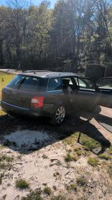 Audi A4 S-line von 2003 2,5 TDI fahrtüchti... - Audi A4 aus 2003: Line