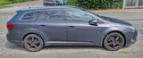 Toyota avensis Kombi - Toyota Avensis aus 2012