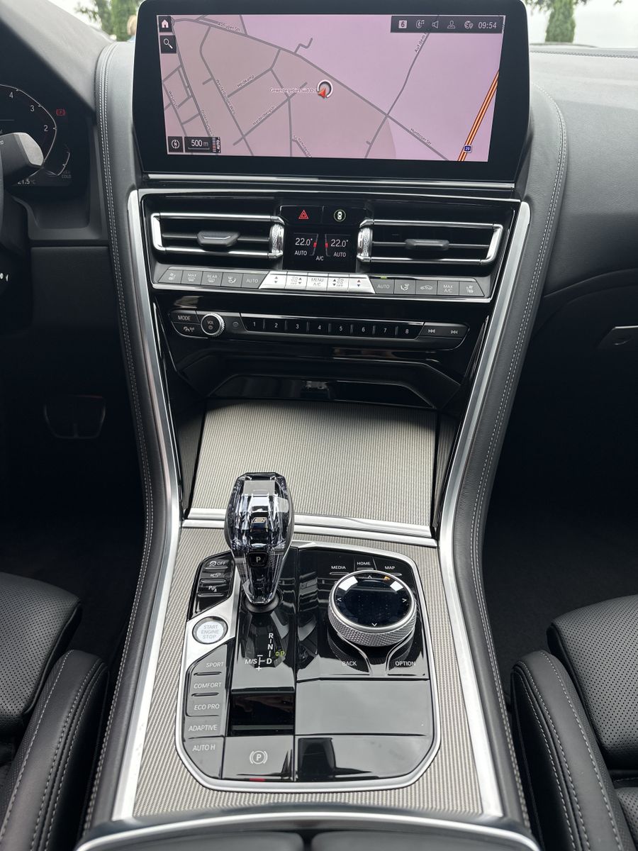 Fahrzeugabbildung BMW 840d Gran Coupé M-Sport NAV+LASER+360°+PANO+20ZO