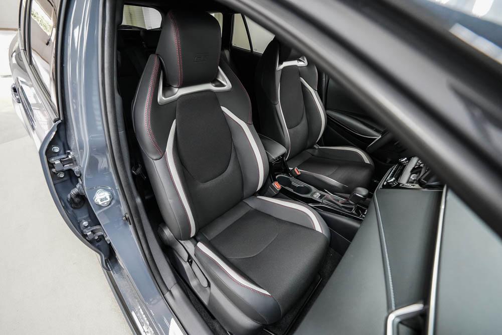 Toyota Corolla Touring Sport 2,0 Hybrid GR Sport -LAG., миниатюра 20