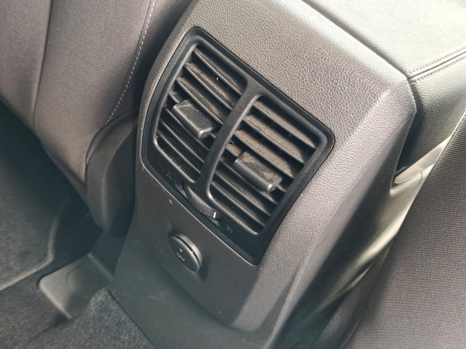 Fahrzeugabbildung Ford Kuga Cool & Connect - SHZ, LHZ, Navi, PDC, 4S -