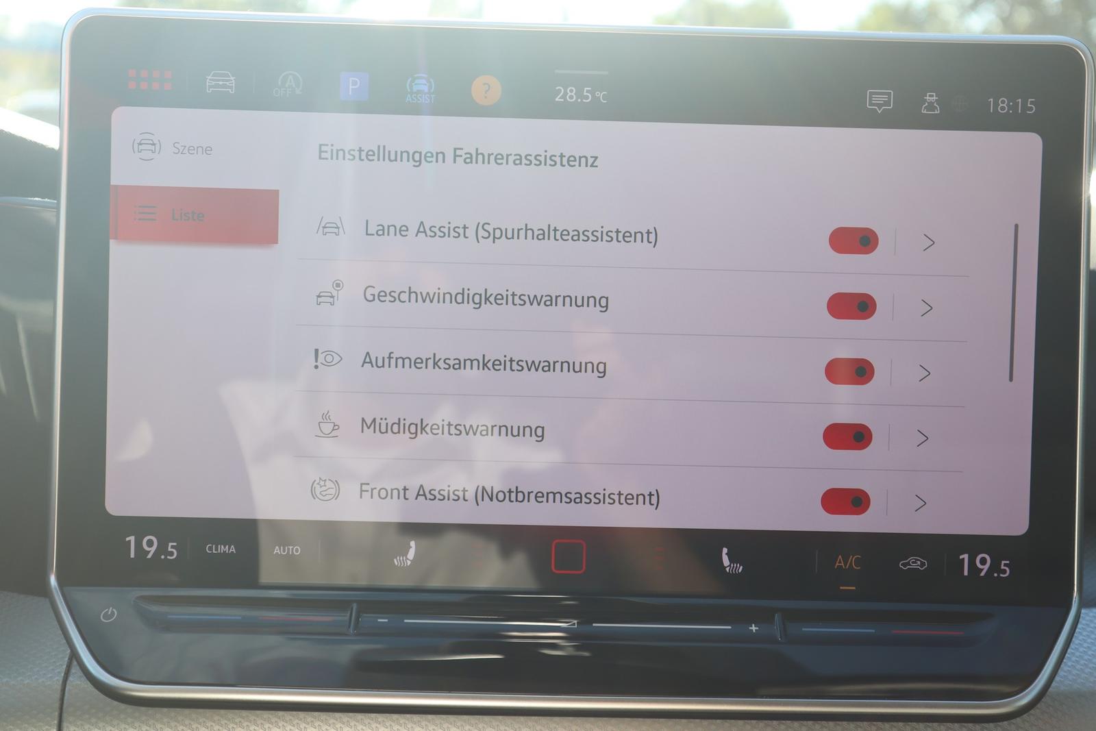 Volkswagen Golf VIII Variant 1.5 eTSI Goal DSG LED Navi ACC, миниатюра 25