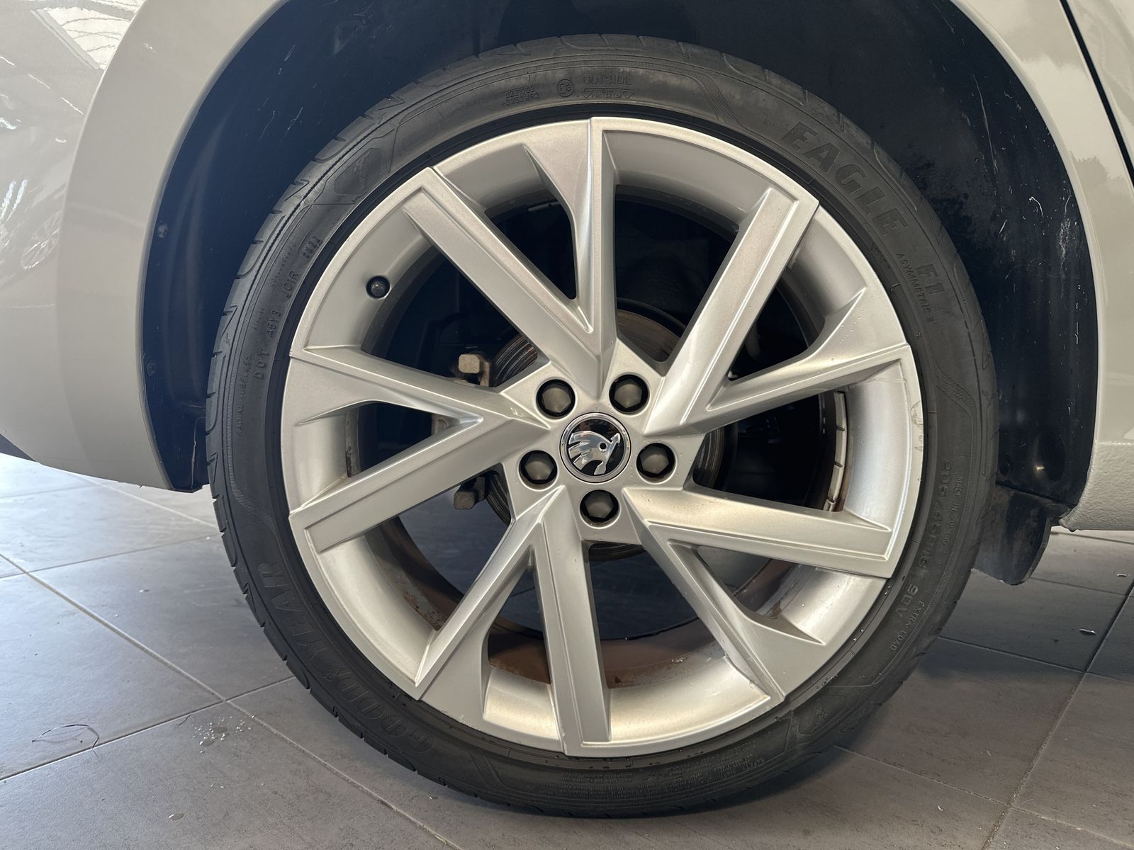 Fahrzeugabbildung SKODA Scala 1.5 TSI DSG Style LED+ACC+KAMERA+SHZ+CARPL
