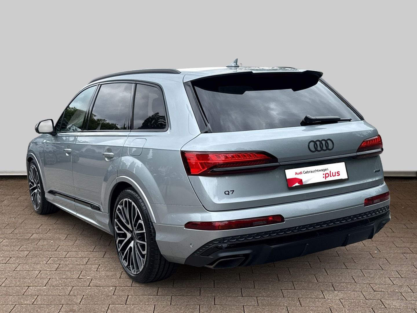 Audi Q7 55 TFSI e quattro S-line AHK HUD PANO B&O KAM foto 4