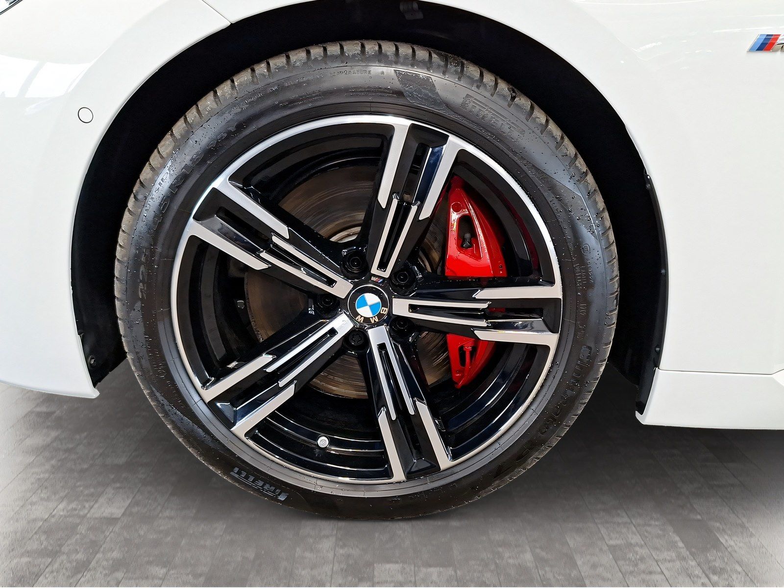 BMW 218 - Bild 9