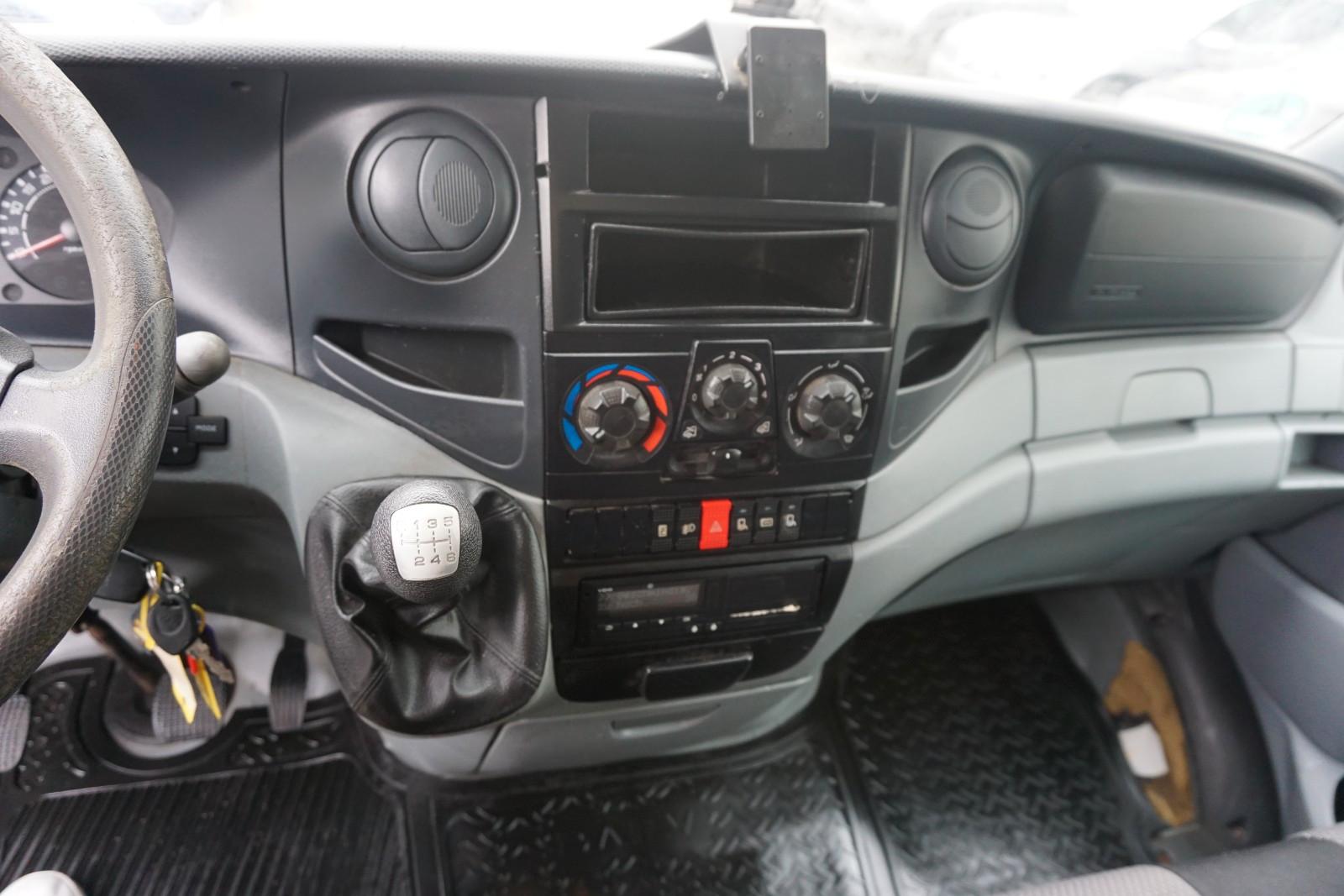 Iveco Daily Kasten Hoch+Lang 3.0 CNG ERDGAS *SORTIMO*