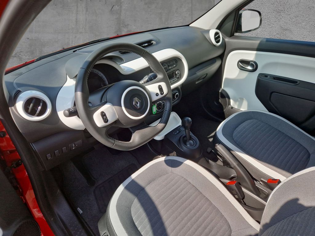 Fahrzeugabbildung Renault Twingo TCe 90 EDC Cosmic *Automatik*