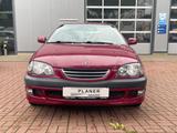 Toyota Avensis Automatik HU/AU neu - rote Toyota Avensis